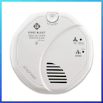 picture of First Alert SCO7CN Combination Smoke and Carbon Monoxide Detector with Voice and Location Battery Operated
