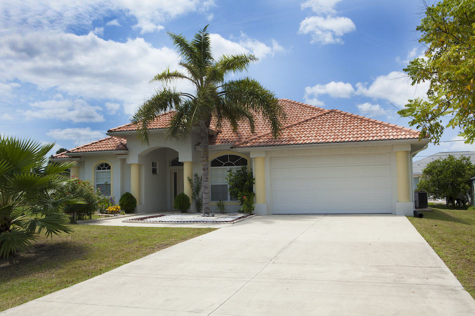 Picture of a nice florida house