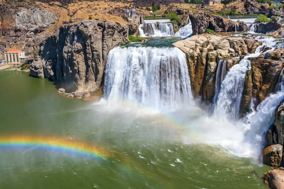 picture of Shoshone Falls on snake river, in Twin Falls, Idaho.