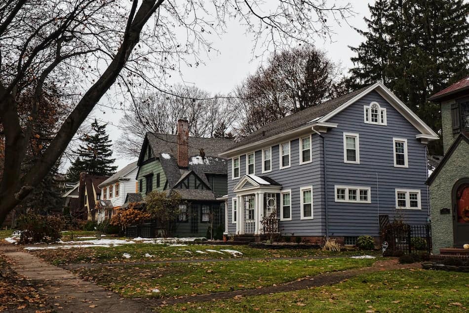 Homes in a Massapequa Long Island neighborhood on an overcast autumn day