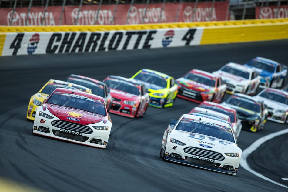 picture of a NASCAR race in Charlotte NC